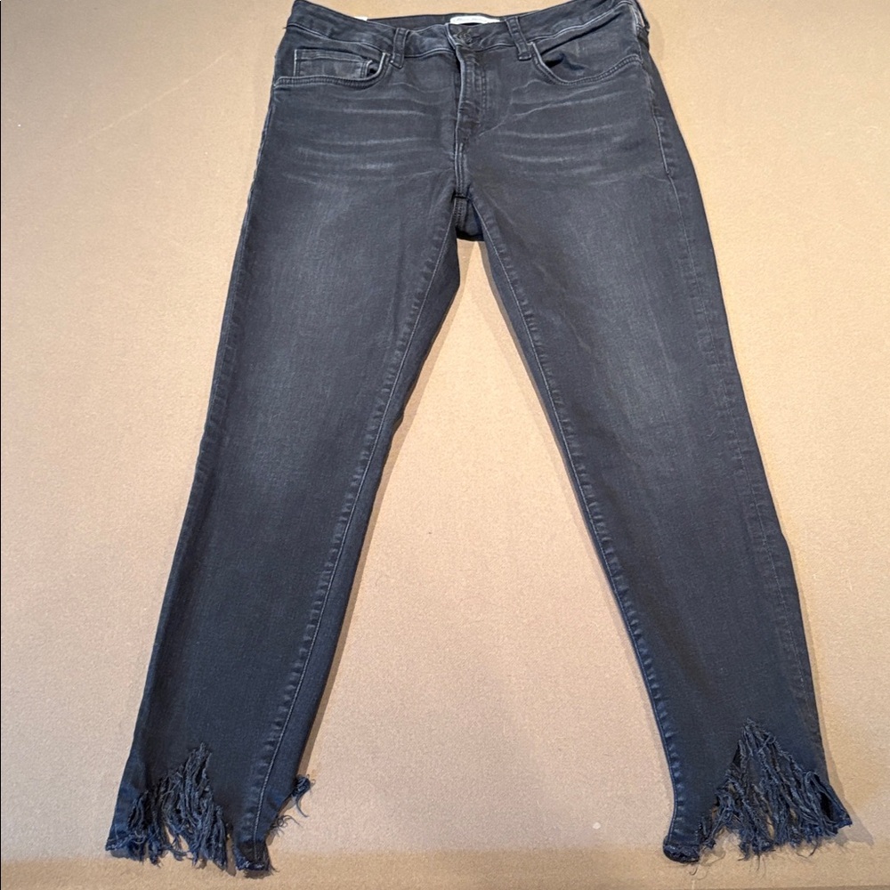 Mavi Black Cropped Frayed-Hem Jeans